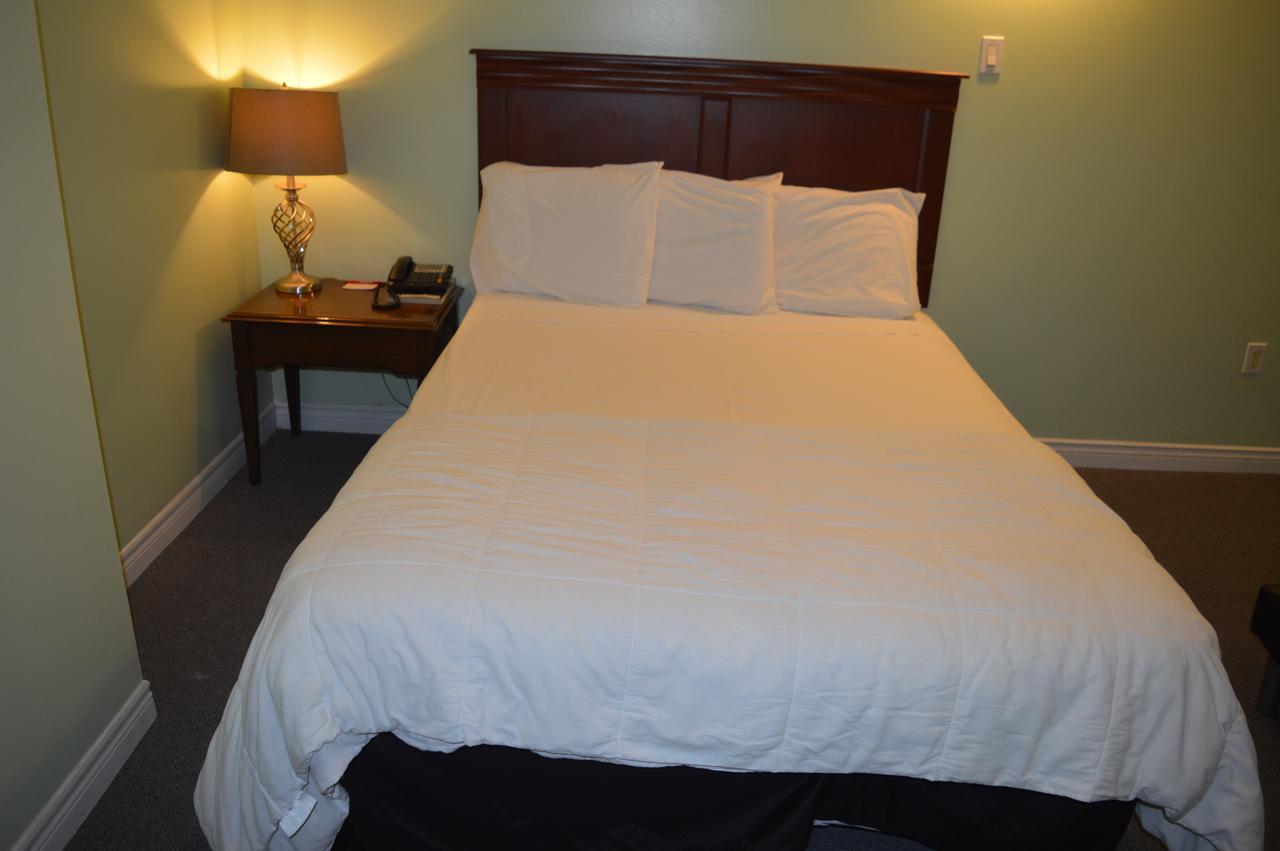 Parkview Motel Guelph Buitenkant foto